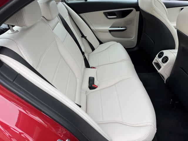 New 2026 MANUFAKTUR Patagonia Red Metallic Mercedes-Benz C 300 image 5