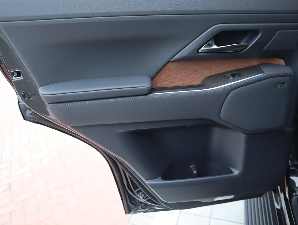 New 2026  Lexus 550 Luxury image 27