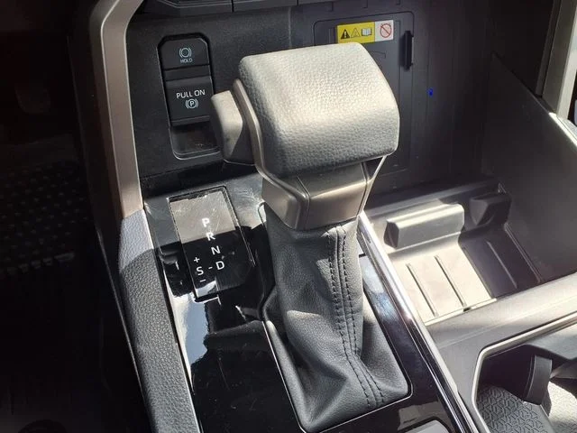 Used 2025 White Toyota SR5 image 19