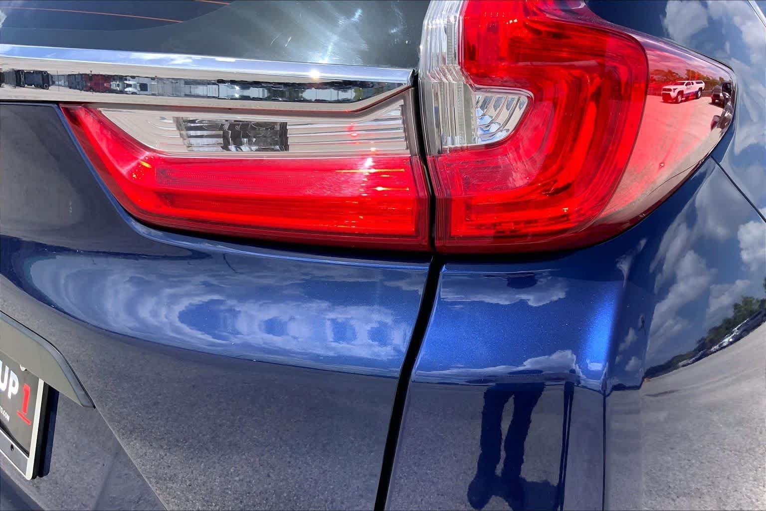 Used 2019 Obsidian Blue Pearl Honda LX image 30