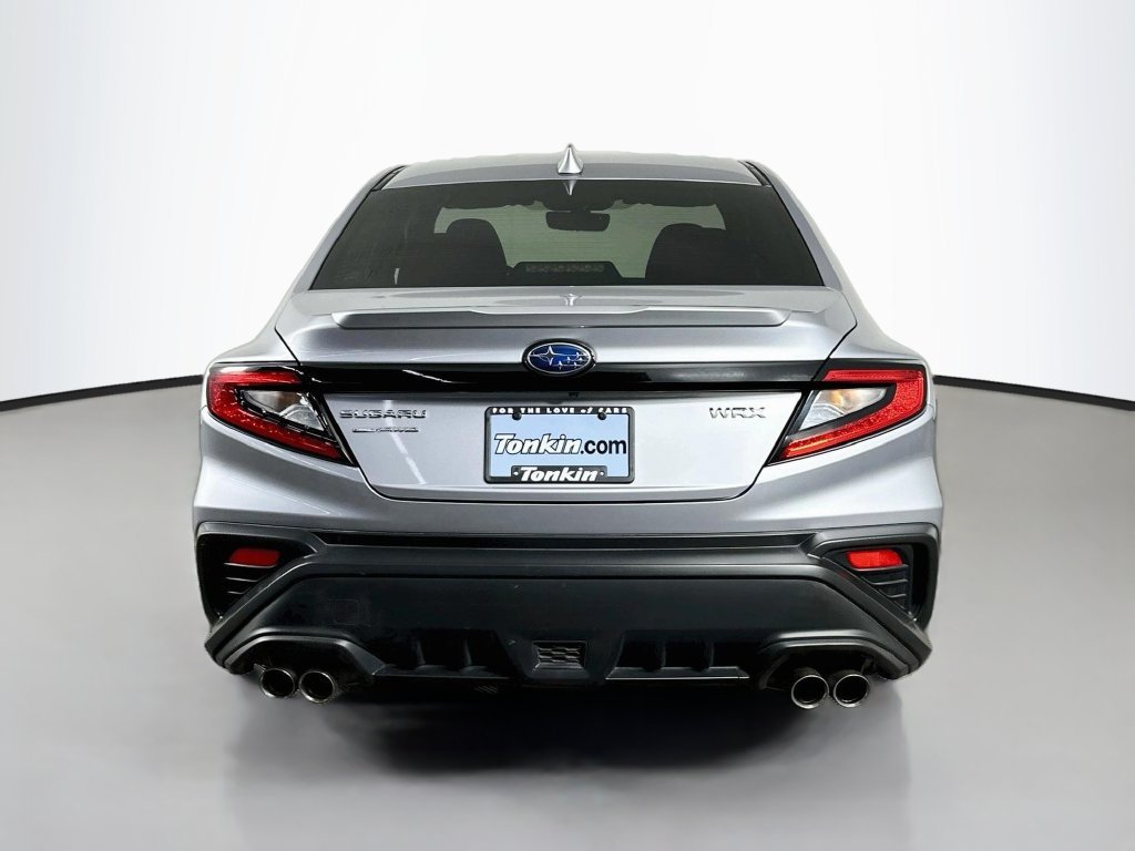 Used 2022 Ice Silver Metallic Subaru Premium image 6
