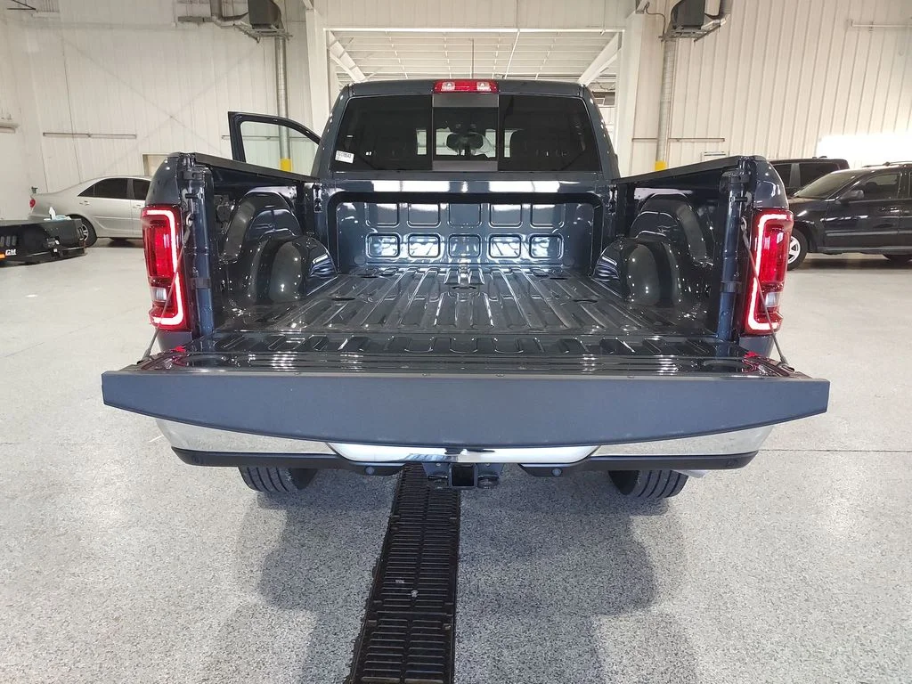 2026 RAM 2500 Tradesman - Photo 29