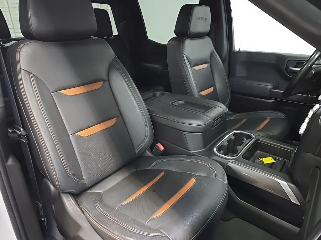 Used 2019 White GMC AT4 image 14