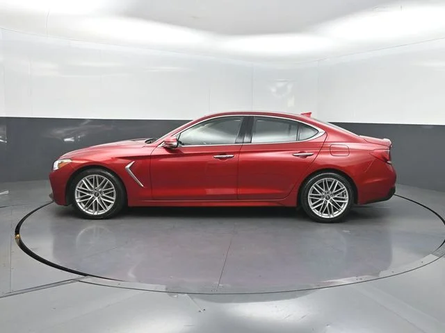 Used 2021 Red Genesis 2.0T image 2