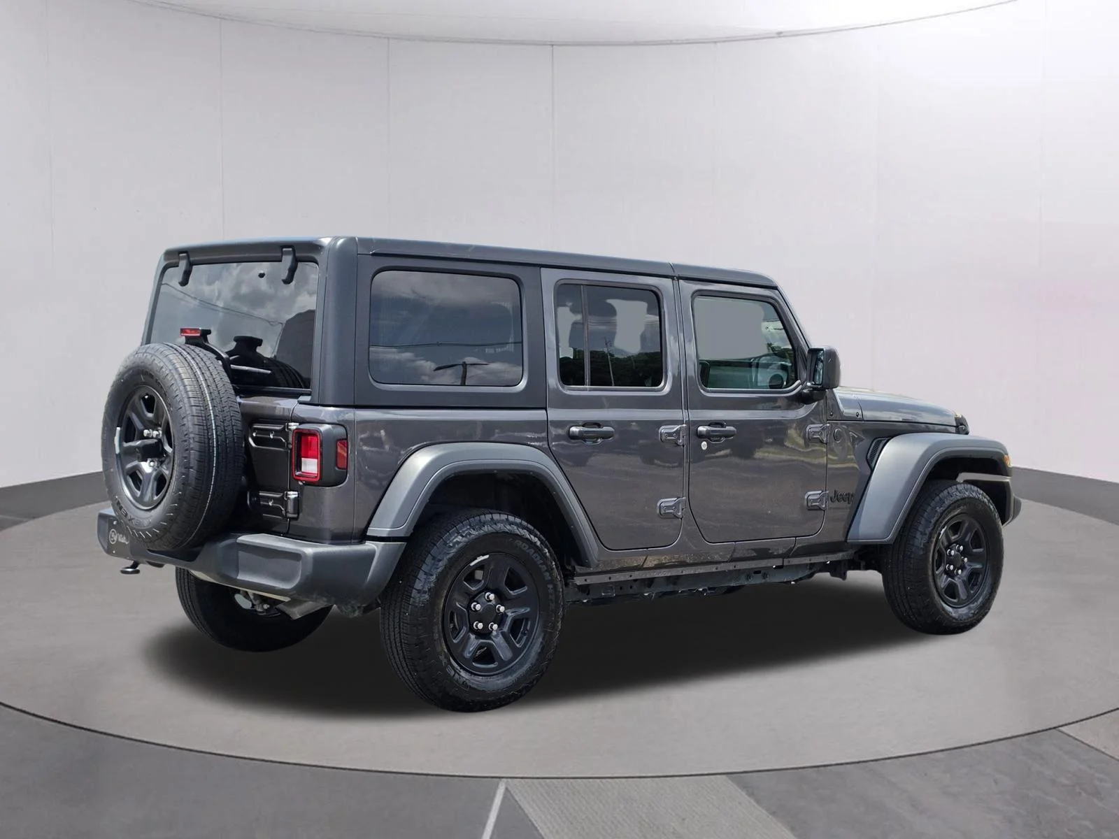 Used 2026 Granite Crystal Metallic Clearcoat Jeep Sport image 6