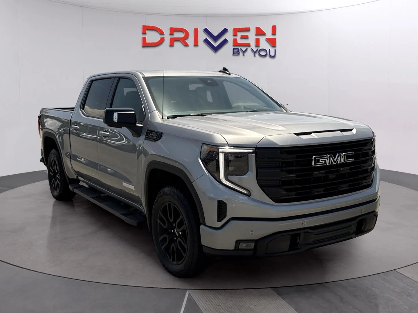 New 2026 Sterling Metallic GMC Elevation image 8