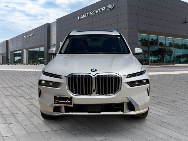 Used 2023 White BMW xDrive40i image 8