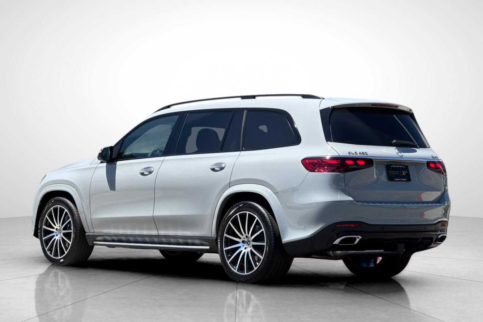 New 2026 MANUFAKTUR Alpine Grey Mercedes-Benz GLS 450 image 14