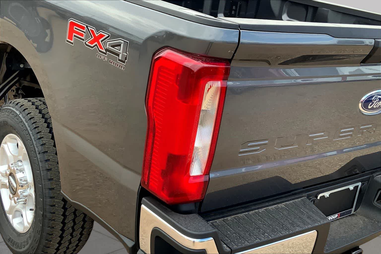 New 2026 Carbonized Gray Metallic Ford F-250® XLT image 14