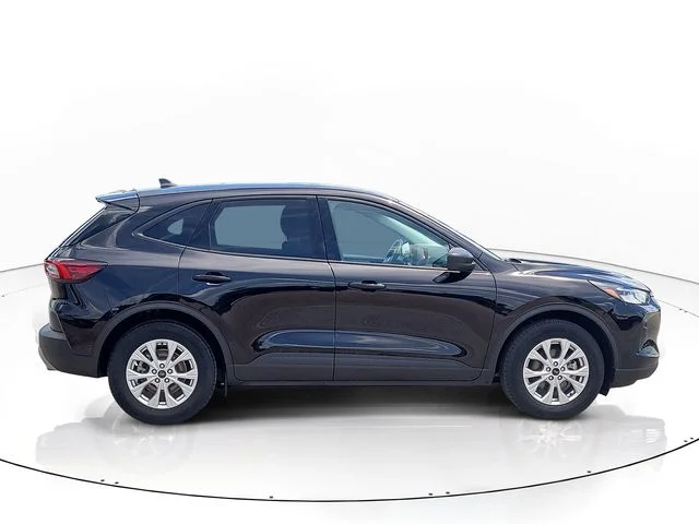 Used 2025 Black Ford Active image 4