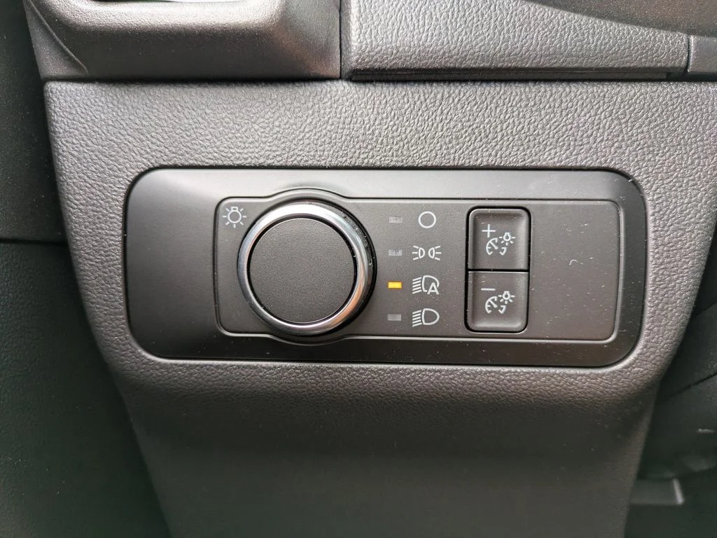 New 2026 Carbonized Gray Metallic Ford Big Bend image 25