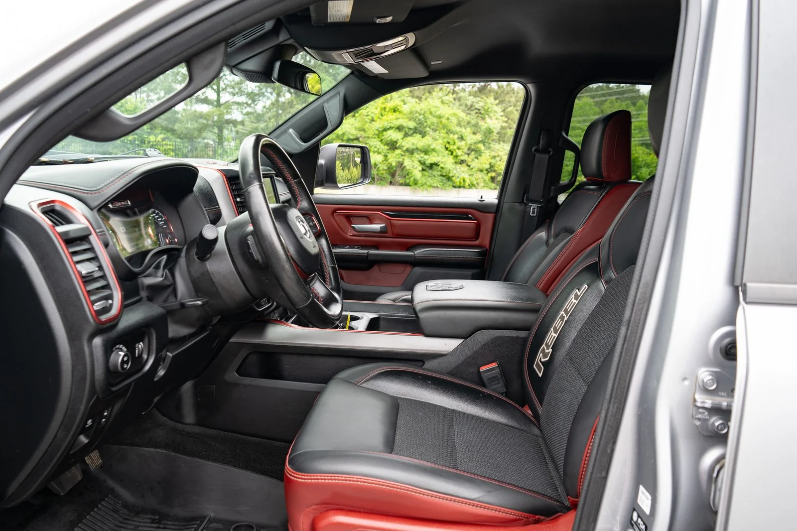 Used 2022 Silver Ram Rebel image 13