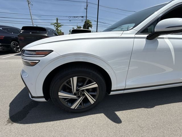 2026 GENESIS GV70 Sport Advanced - Photo 10