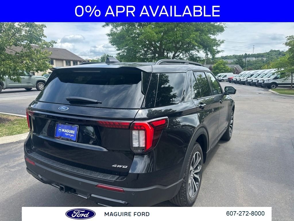 New 2026 Black Metallic Ford ST-Line image 4
