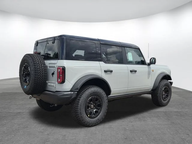 New 2026 Avalanche Gray Ford Badlands® image 25