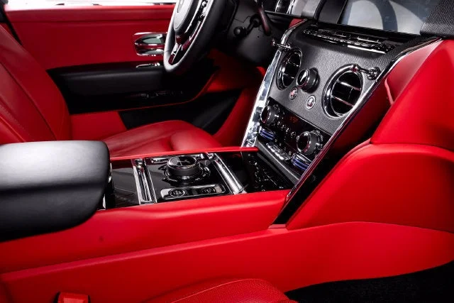 Used 2023 Arctic White Rolls-Royce  image 54