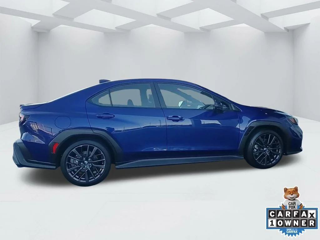 Used 2025 Sapphire Blue Pearl Subaru Premium image 4