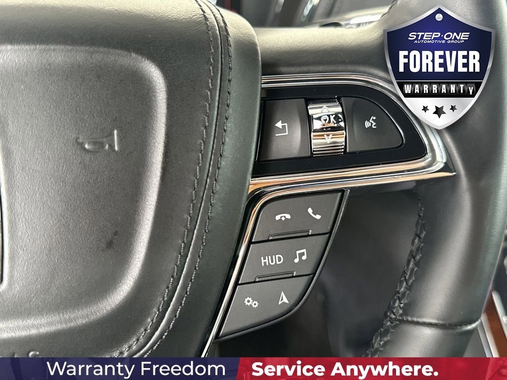 Used 2020 Silver Lincoln Reserve image 21