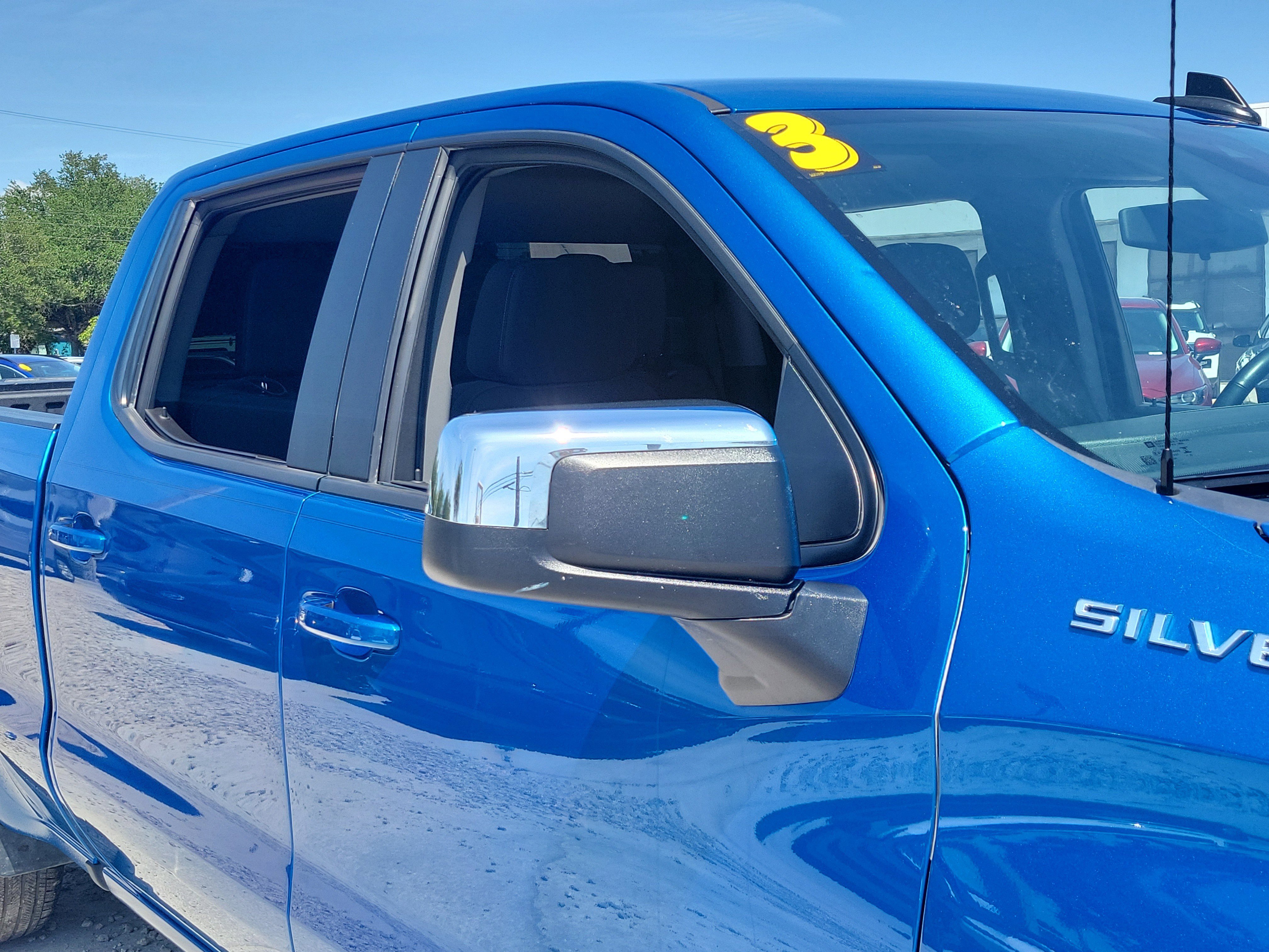 Used 2023 Glacier Blue Metallic Chevrolet LT image 9