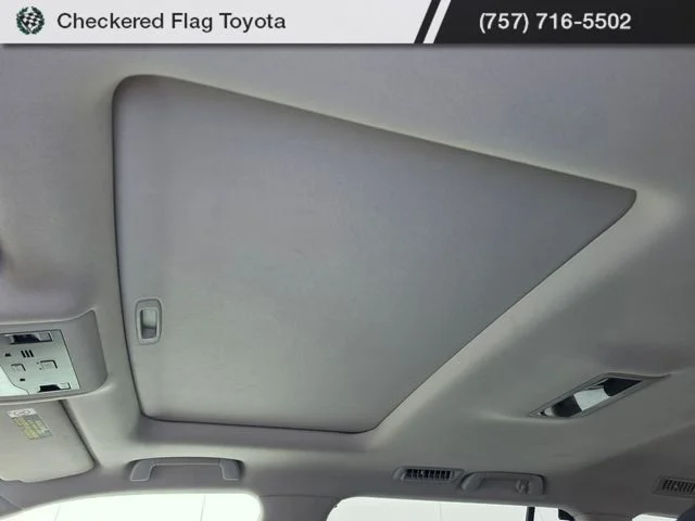 Used 2018 Nebula Gray Pearl Lexus 570 image 22