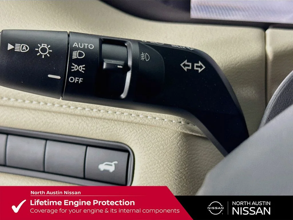 New 2026 Gray Nissan Platinum image 13