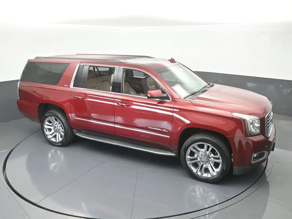 Used 2019 Crimson Red Tintcoat GMC SLT image 59