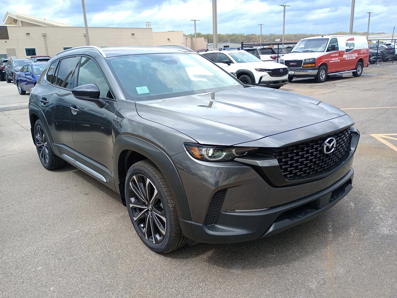 2025 Mazda CX-50 2.5 S Premium Plus's photo