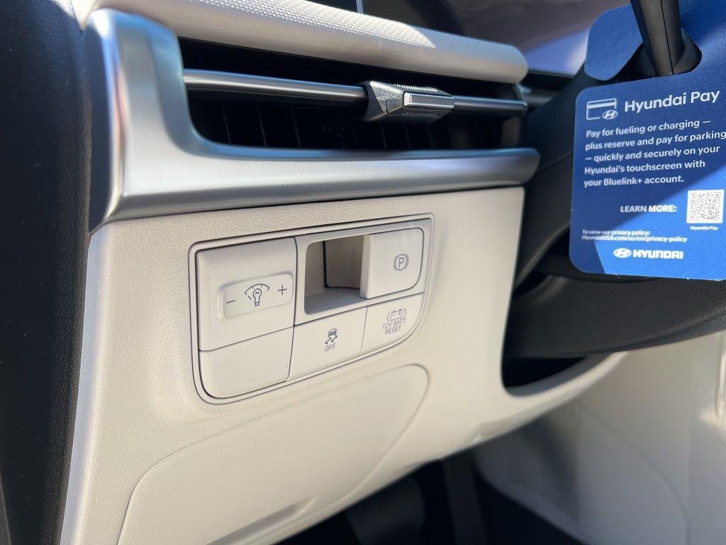 New 2026 Black Hyundai Blue image 16