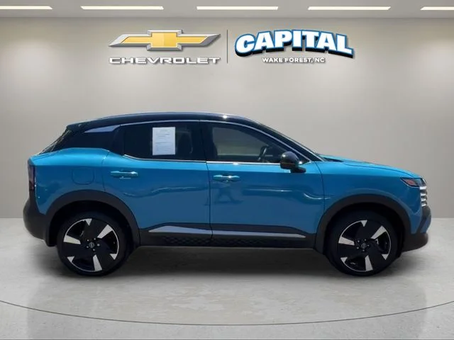 Used 2025 White Nissan SR image 6