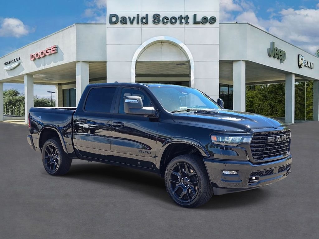 New 2026 Diamond Black Crystal Pearl-Coat Exterior Paint RAM Laramie image 4