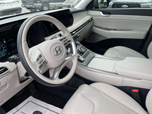 Used 2024 Gray Hyundai Calligraphy image 14