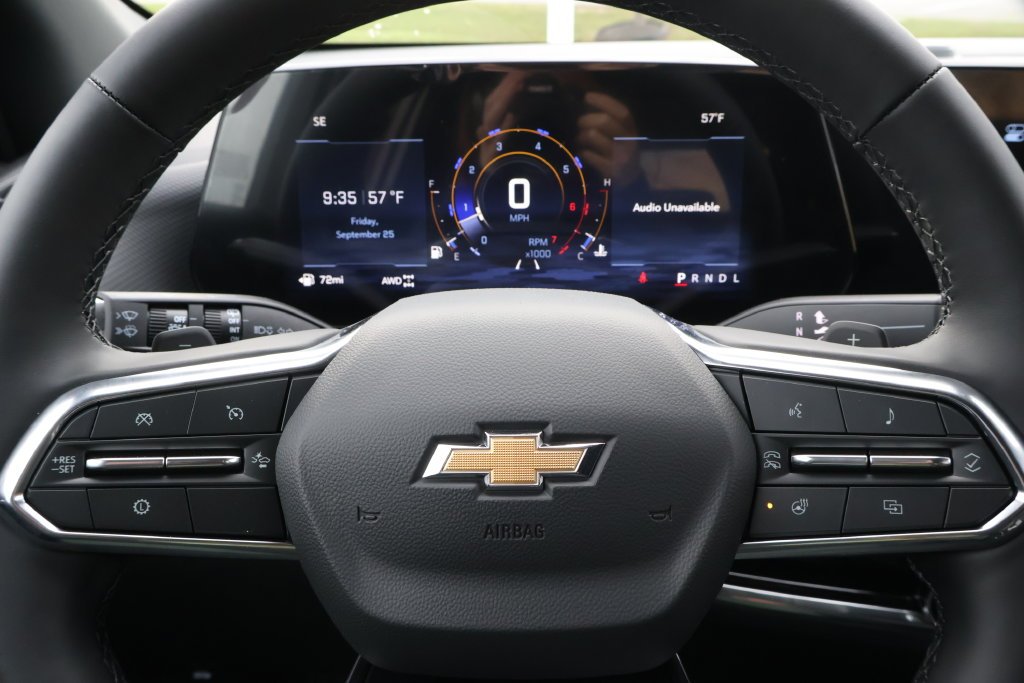 2027 Chevrolet Equinox LT - Photo 21