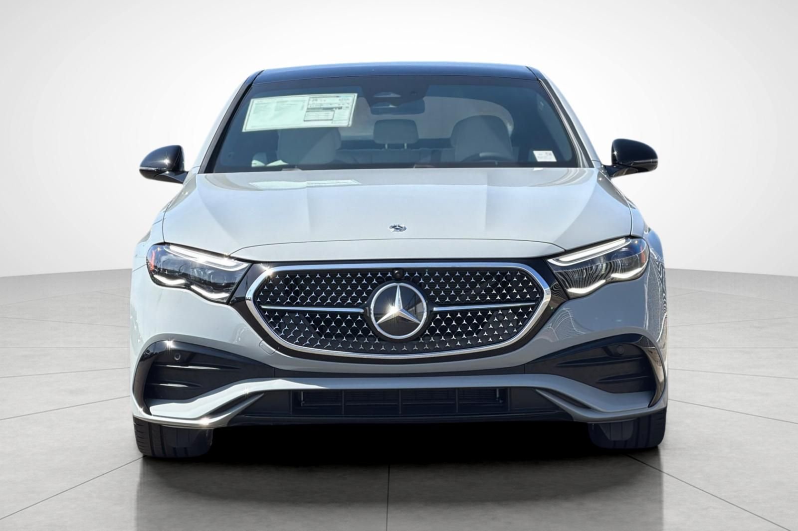New 2026 MANUFAKTUR Alpine Grey Mercedes-Benz E 350 image 8