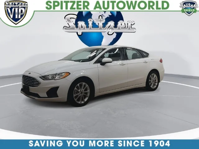 Used 2020 White Ford SE image 9