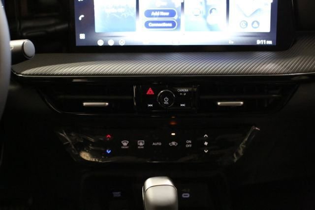 2026 Nissan KICKS SR - Photo 13