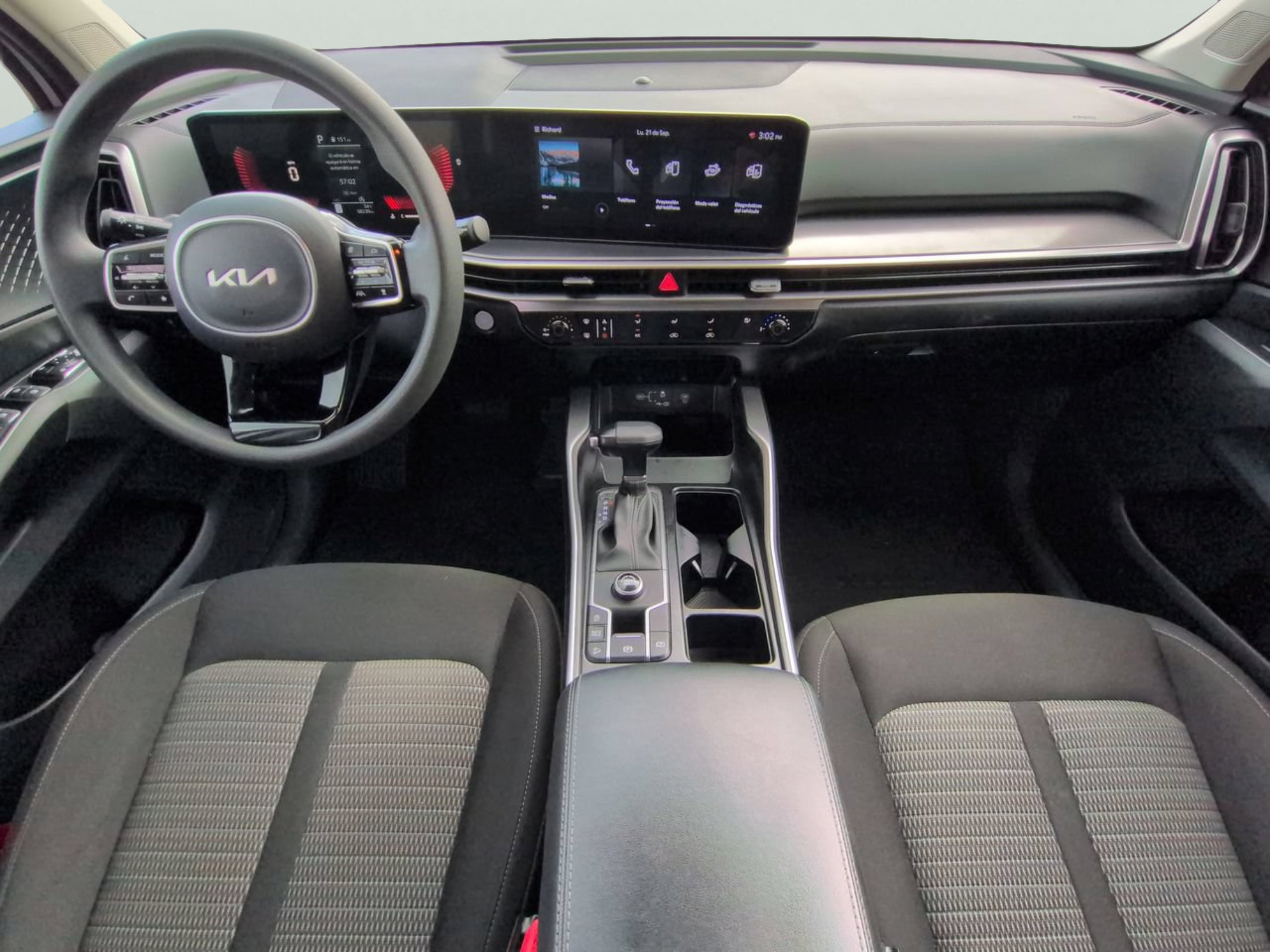 Used 2024 Glacial White Pearl Kia LX image 12