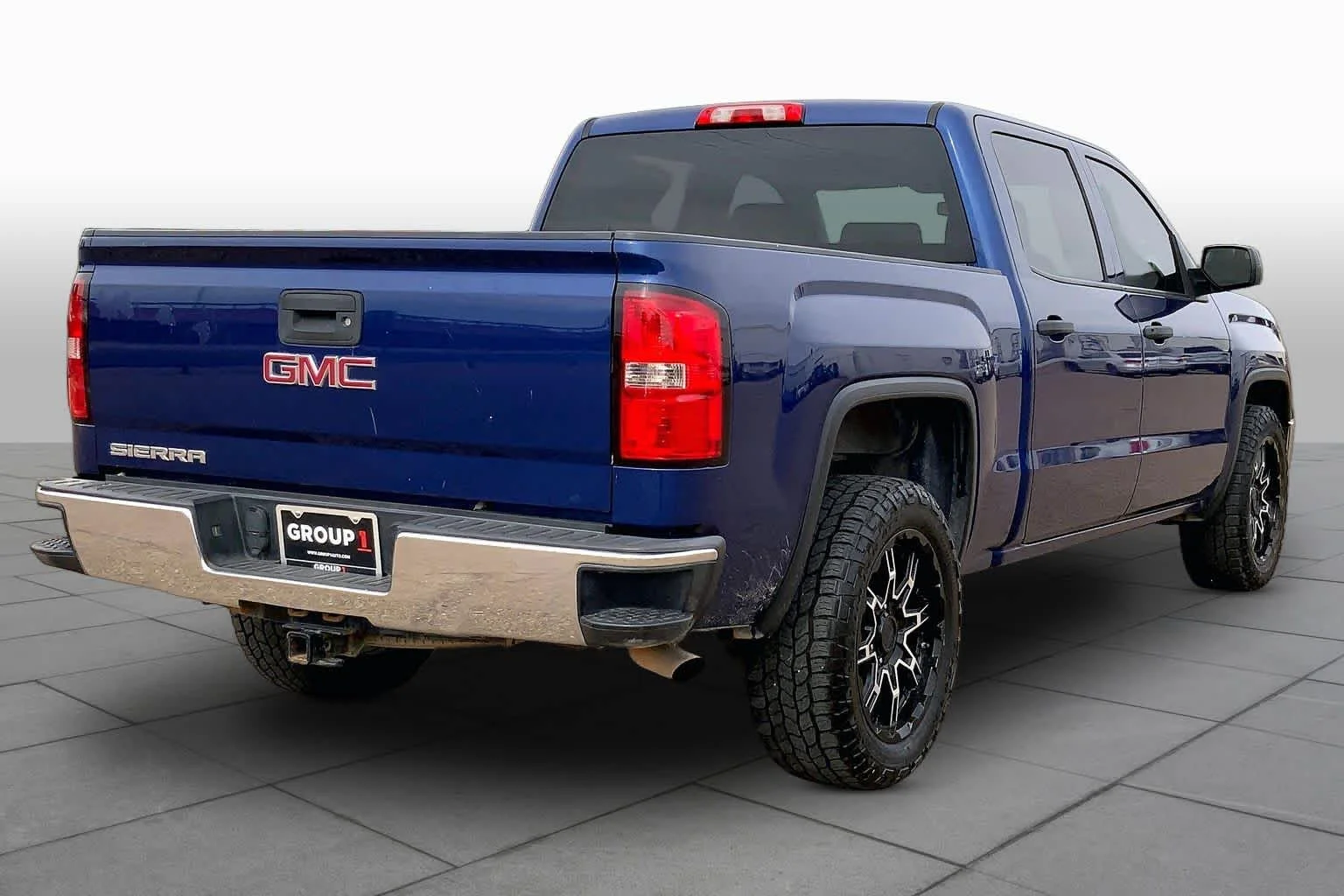 Used 2014 Cobalt Blue Metallic GMC  image 12