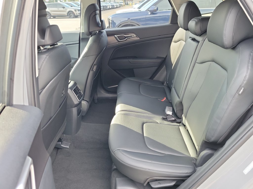 New 2027 Wolf Gray Kia EX image 16
