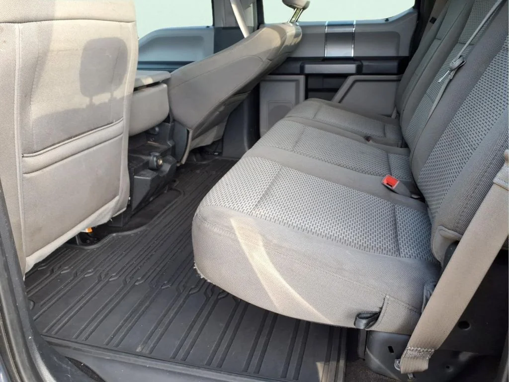 Used 2019 Blue Ford XLT image 11