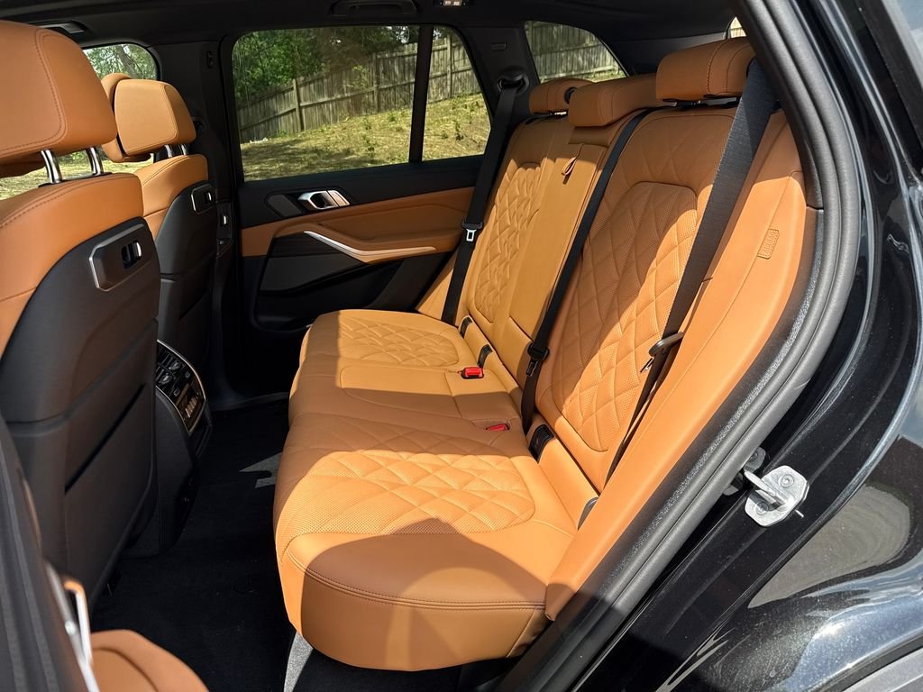 New 2026 Black BMW xDrive50e image 23