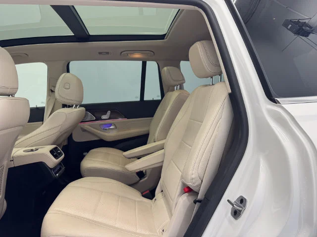 Certified Used 2023 MANUFAKTUR Diamond White Metallic Mercedes-Benz GLS 450 image 20