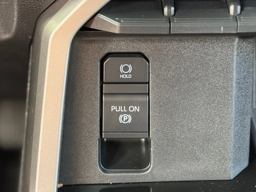 Used 2022 Red Toyota SR5 image 18