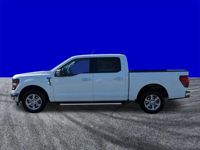 Certified Used 2025 Oxford White Ford XLT image 7