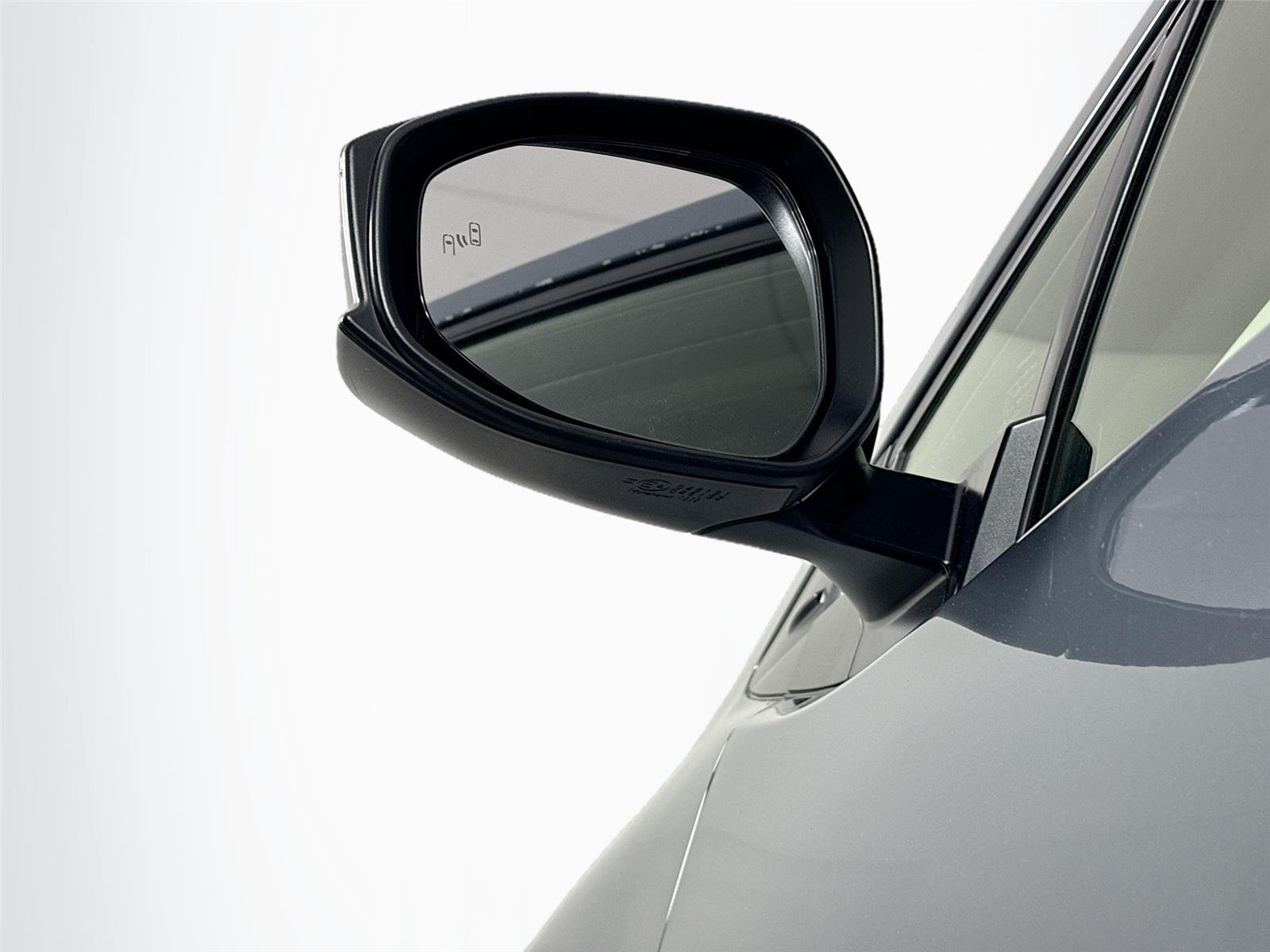 Used 2023 Guardian Gray Toyota XLE image 5