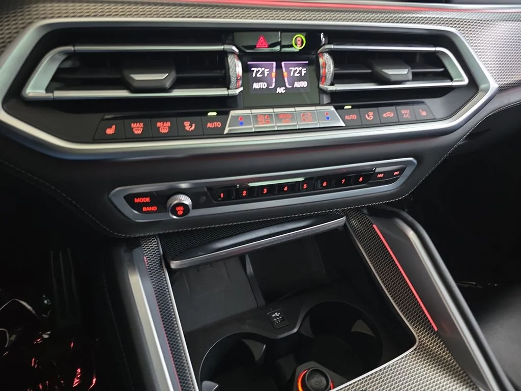 Used 2020 Manhattan Green Metallic BMW M50i image 27