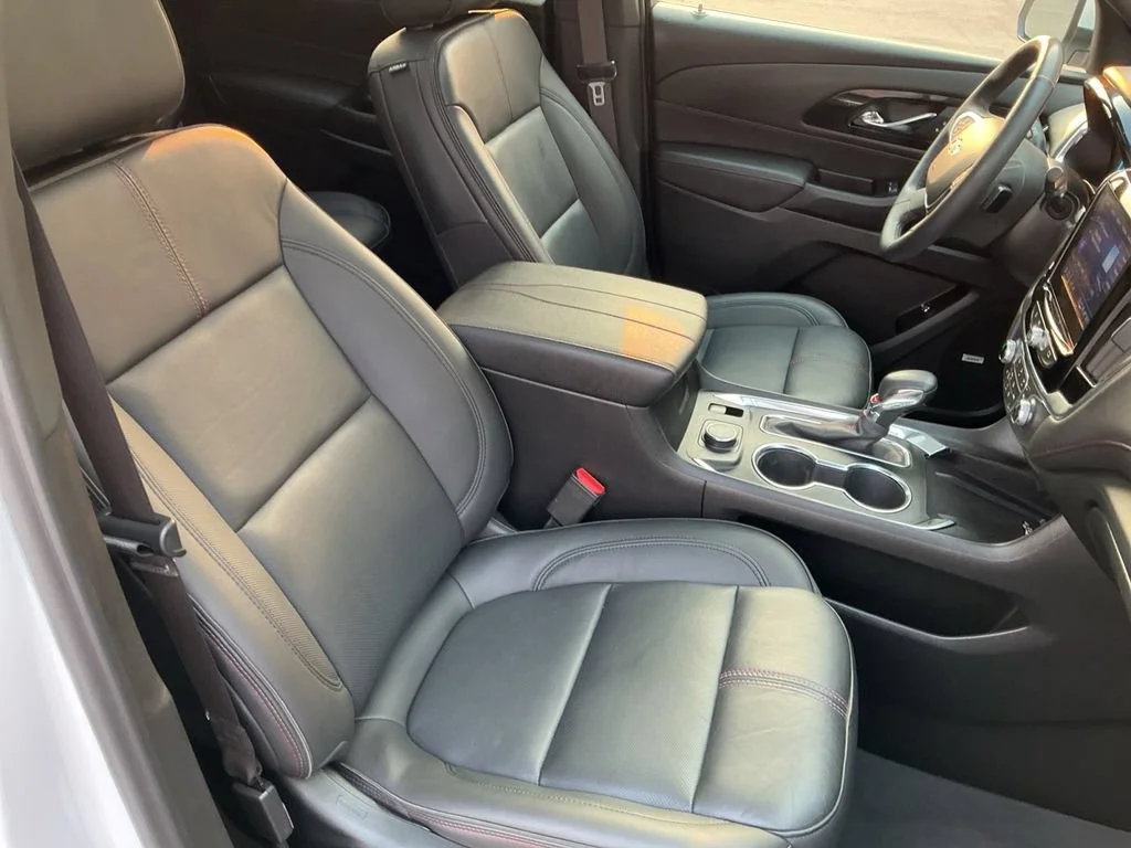 Used 2023 Summit White Chevrolet RS image 30