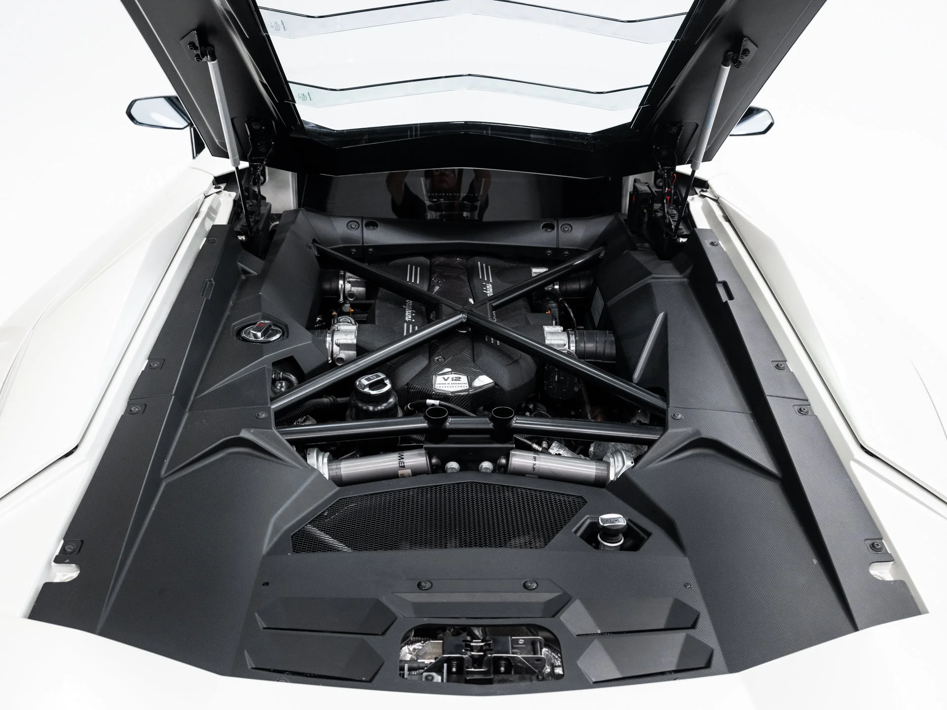 Used 2018 Bianco Isis Lamborghini  image 65