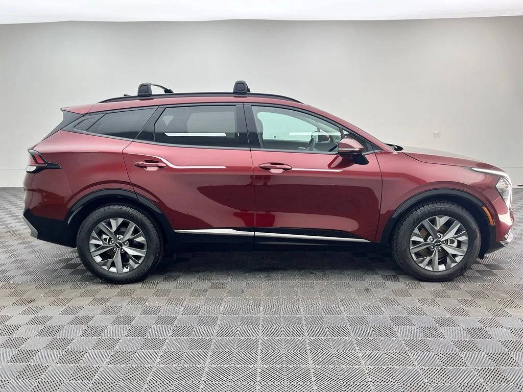 Used 2023 Red Kia SX image 8