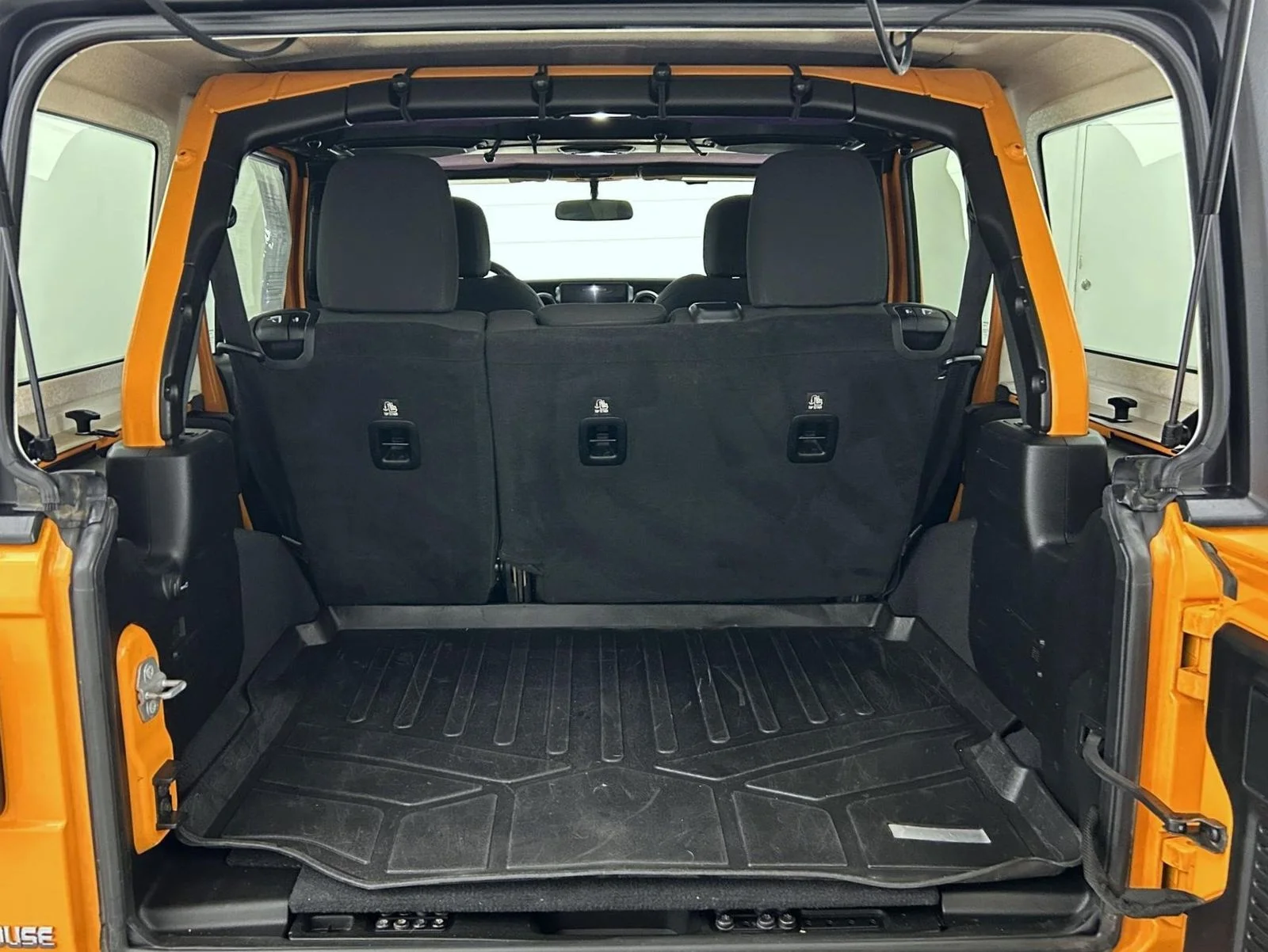 Used 2018 Orange Jeep Unlimited Sport S image 24