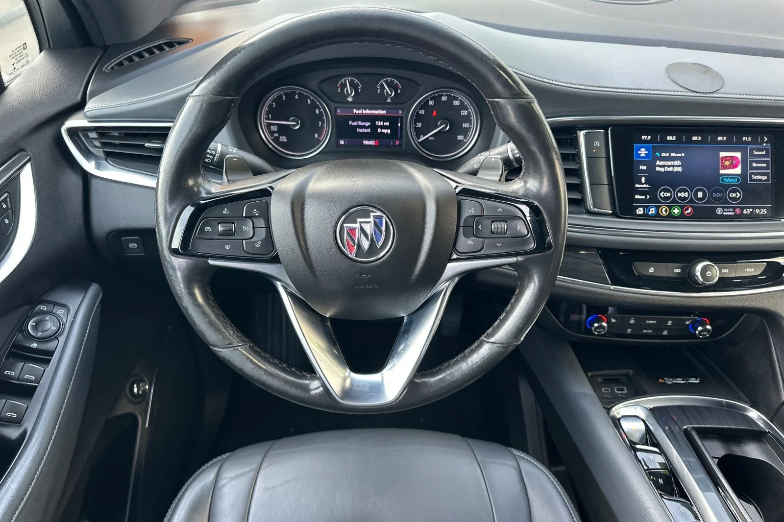Used 2022 White Buick Essence image 13